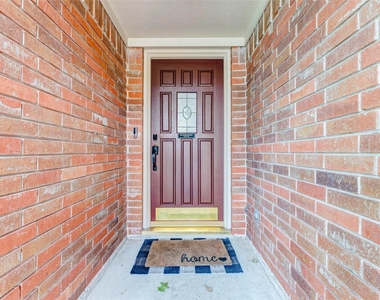7603 Shangrila Lane - Photo Thumbnail 7