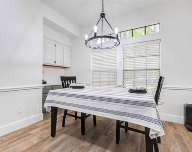 7603 Shangrila Lane - Photo Thumbnail 14