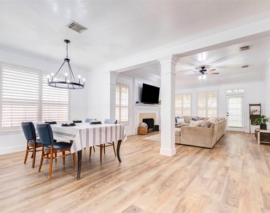 7603 Shangrila Lane - Photo Thumbnail 16