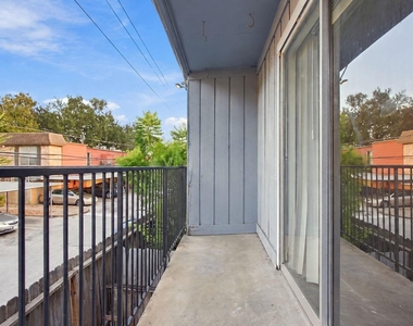 1901 S Voss Road - Photo Thumbnail 18