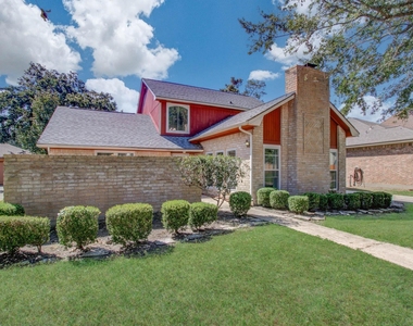 7626 Cypress Drive - Photo Thumbnail 3