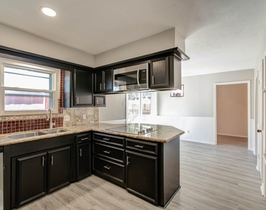 7626 Cypress Drive - Photo Thumbnail 21