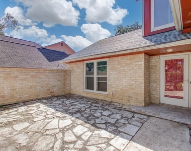 7626 Cypress Drive - Photo Thumbnail 4