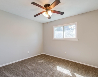 7626 Cypress Drive - Photo Thumbnail 32