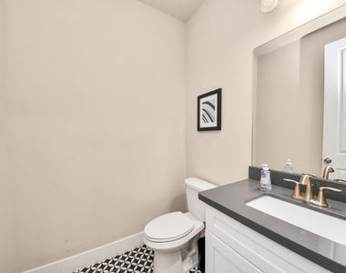 5922 Val Verde Street - Photo Thumbnail 30