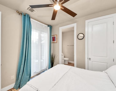 5922 Val Verde Street - Photo Thumbnail 21