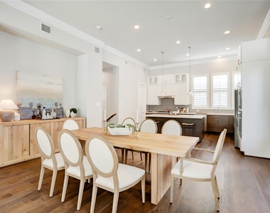 620 Delano Street - Photo Thumbnail 16