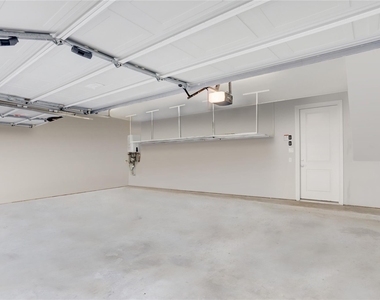 620 Delano Street - Photo Thumbnail 31