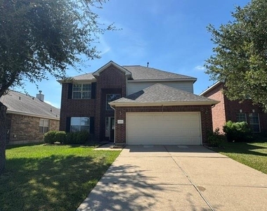 6834 Great Oaks Shadow Drive - Photo Thumbnail 1