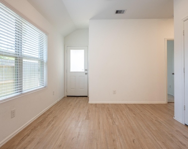 19396 Villa Mesa Dr - Photo Thumbnail 13