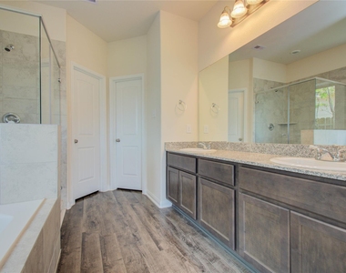 3513 Korina Way - Photo Thumbnail 23