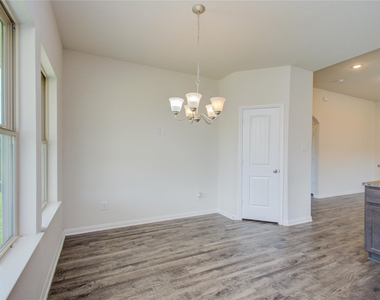 3513 Korina Way - Photo Thumbnail 18