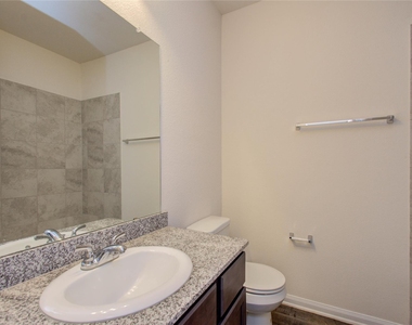 3513 Korina Way - Photo Thumbnail 35