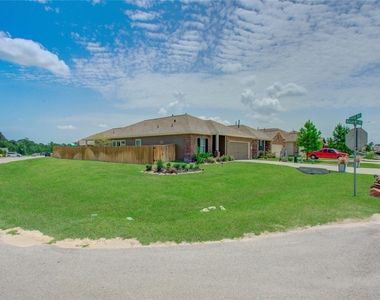 3513 Korina Way - Photo Thumbnail 42
