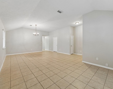 15203 Green Whisper Drive - Photo Thumbnail 6