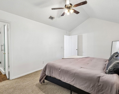 4406 Alamo Avenue - Photo Thumbnail 12