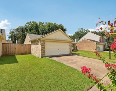 4406 Alamo Avenue - Photo Thumbnail 1