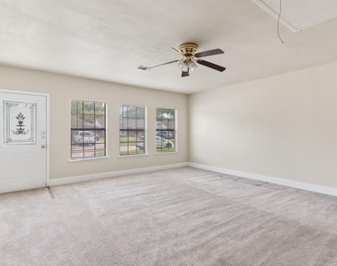 2602 Orion Drive - Photo Thumbnail 8