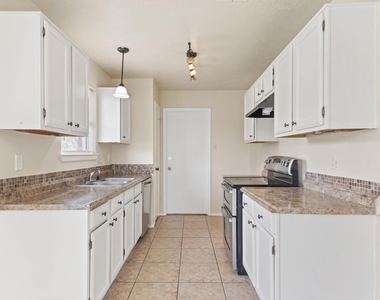 2602 Orion Drive - Photo Thumbnail 3