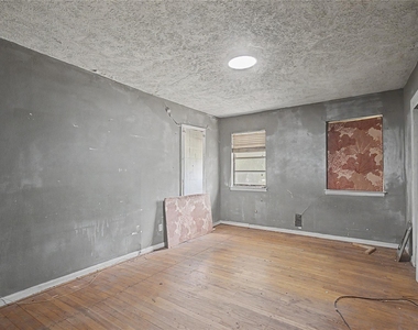 410 Ellis Avenue - Photo Thumbnail 19