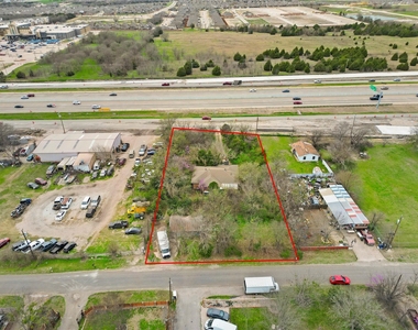 410 Ellis Avenue - Photo Thumbnail 1