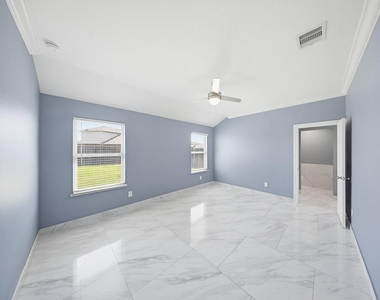 23210 Barberry Creek Trail - Photo Thumbnail 9