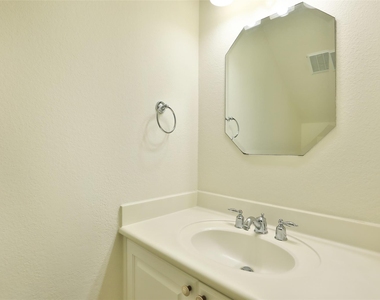 95 Douvaine Court - Photo Thumbnail 20