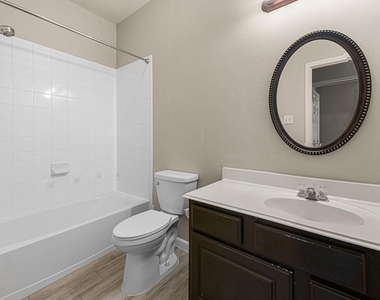 706 Pickett Hill Lane - Photo Thumbnail 25