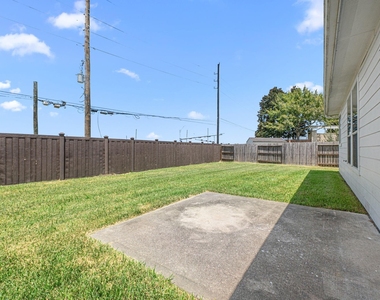 706 Pickett Hill Lane - Photo Thumbnail 29