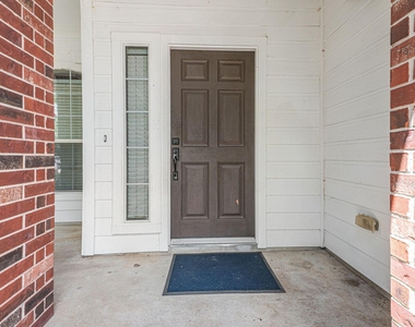 706 Pickett Hill Lane - Photo Thumbnail 10