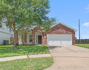 706 Pickett Hill Lane - Photo Thumbnail 7