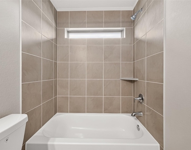311 Violet Crown Lane - Photo Thumbnail 30