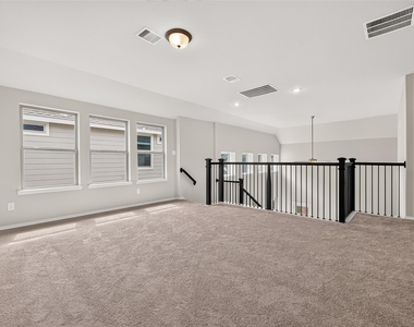 311 Violet Crown Lane - Photo Thumbnail 37