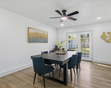 6223 Tiffany Drive - Photo Thumbnail 16