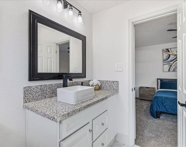 6223 Tiffany Drive - Photo Thumbnail 25
