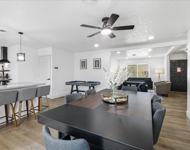 6223 Tiffany Drive - Photo Thumbnail 18