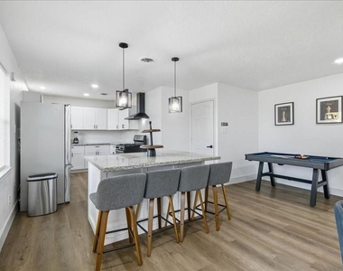 6223 Tiffany Drive - Photo Thumbnail 13