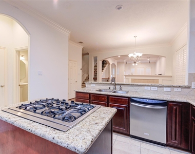 7115 Laguna Villas - Photo Thumbnail 8