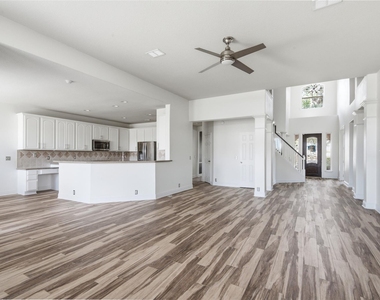 11602 Canyon Mills Drive - Photo Thumbnail 5
