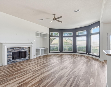 11602 Canyon Mills Drive - Photo Thumbnail 7