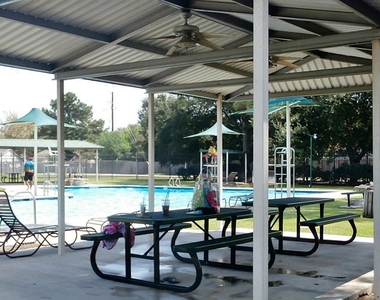 10011 Appleridge Drive - Photo Thumbnail 40