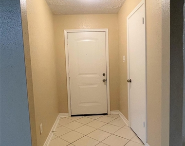 10011 Appleridge Drive - Photo Thumbnail 22