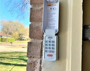 10011 Appleridge Drive - Photo Thumbnail 25