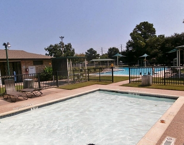 10011 Appleridge Drive - Photo Thumbnail 36