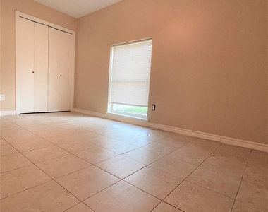 10011 Appleridge Drive - Photo Thumbnail 19