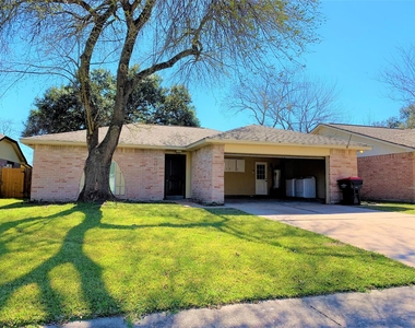 10011 Appleridge Drive - Photo Thumbnail 1