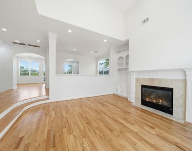 11110 Sherwood Forest Glen Drive - Photo Thumbnail 13