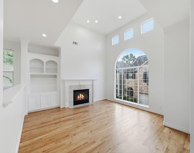 11110 Sherwood Forest Glen Drive - Photo Thumbnail 7