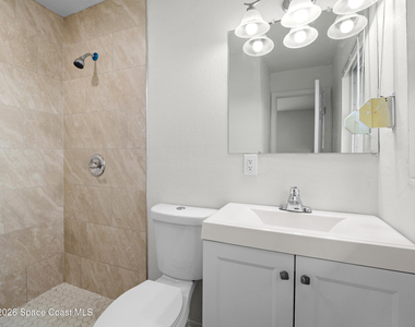 1382 Lakewood Drive - Photo Thumbnail 18