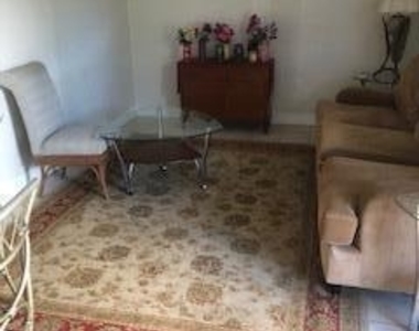 208 Pierce Avenue - Photo Thumbnail 5